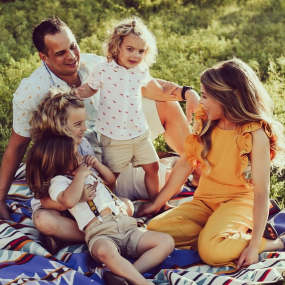 Meet your Posher, Stacy - Picture 5 of 8